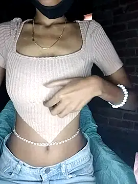 Snapshot of slim_girl69 chatting on November 14, 2025, 5:22 am slim girl69 online show from November 14, 2025, 5:22 am