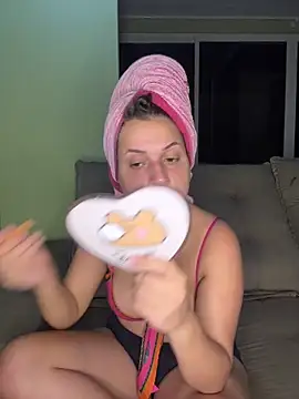 Snapshot of solmartins chatting on November 29, 2025, 12:11 am solmartins online show from November 29, 2025, 12:11 am