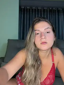 Snapshot of solmartins chatting on February 9, 2026, 11:58 pm solmartins online show from February 9, 2026, 11:58 pm