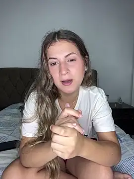 Snapshot of solmartins chatting on November 25, 2025, 12:11 am solmartins online show from November 25, 2025, 12:11 am