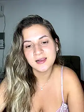 Snapshot of solmartins chatting on November 21, 2025, 11:59 pm solmartins online show from November 21, 2025, 11:59 pm