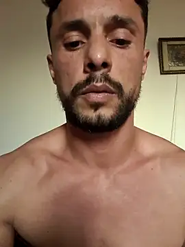 Snapshot of zigfrid66 chatting on October 19, 2025, 4:32 pm zigfrid66 online show from October 19, 2025, 4:32 pm