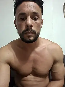 Snapshot of zigfrid66 chatting on October 18, 2025, 9:28 pm zigfrid66 online show from October 18, 2025, 9:28 pm