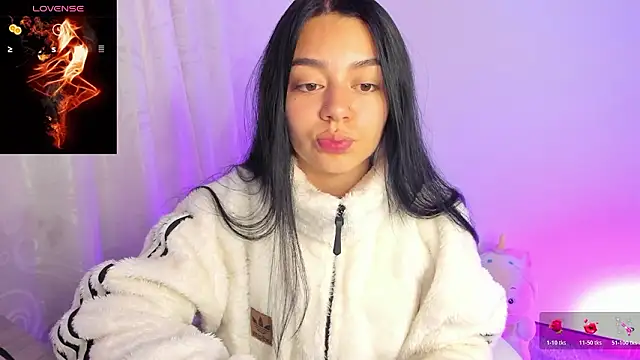 Snapshot of Midori_rosse chatting on February 13, 2026, 3:06 am Midori rosse online show from February 13, 2026, 3:06 am