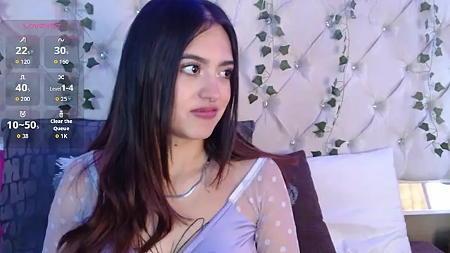 Miss dakota26 online show from December 15, 2025, 12:22 pm