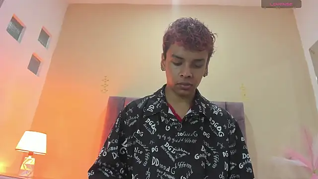 Xavier Fox    online show from February 16, 2026, 8:18 pm