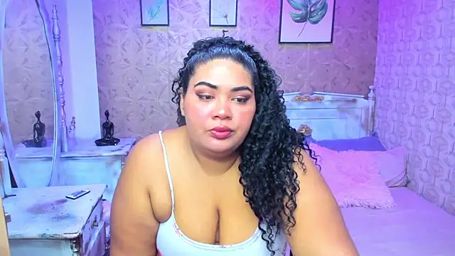 Sara clk online show from January 31, 2026, 7:34 pm