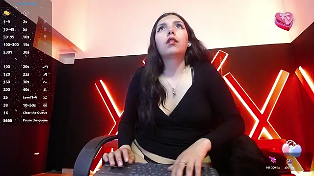 moon2 1  online show from October 17, 2025, 7:59 pm