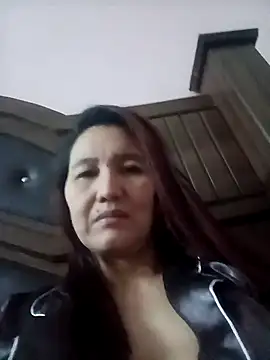 Snapshot of Bigtitsass81 chatting on November 10, 2025, 4:23 pm Bigtitsass81 online show from November 10, 2025, 4:23 pm