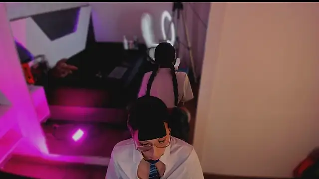 Snapshot of michelle_cutee_ chatting on November 10, 2025, 8:25 pm michelle cutee online show from November 10, 2025, 8:25 pm