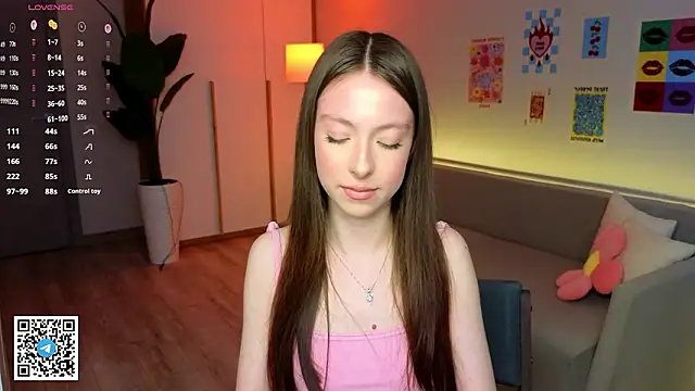 Snapshot of Yasmin_Kass chatting on March 18, 2026, 6:38 am Yasmin Kass online show from March 18, 2026, 6:38 am