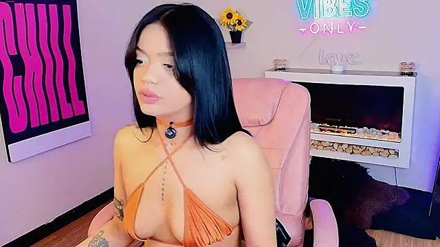 Snapshot of Miss_koko_ chatting on May 2, 2026, 3:01 am Miss koko online show from May 2, 2026, 3:01 am