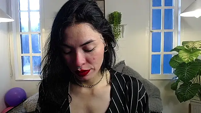 liafaith online show from November 17, 2025, 1:59 pm