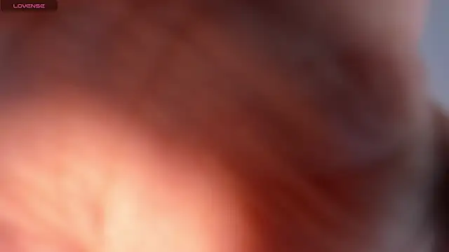 Snapshot of CelesteMoonX chatting on January 11, 2026, 2:07 am CelesteMoonX online show from January 11, 2026, 2:07 am