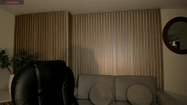 Snapshot of CelesteMoonX chatting on February 18, 2026, 1:58 am CelesteMoonX online show from February 18, 2026, 1:58 am