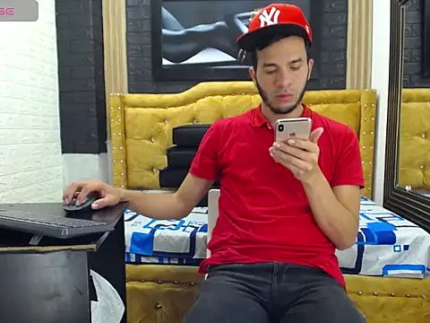 Snapshot of pether_hairy chatting on February 25, 2026, 3:40 am pether hairy online show from February 25, 2026, 3:40 am