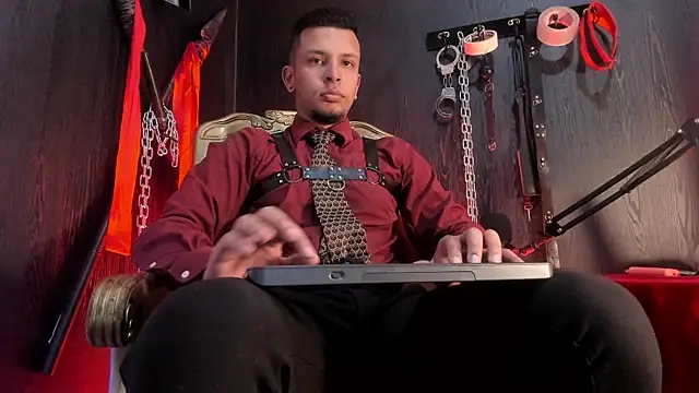 Master Connor BDSM online show from November 8, 2025, 10:24 pm