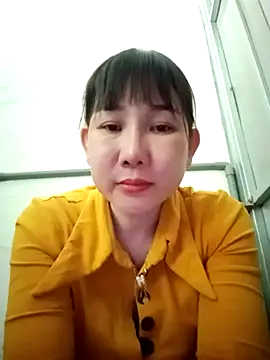 Ana-love2025 online show from November 16, 2025, 4:28 am