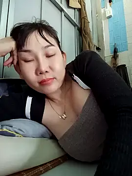 Ana-love2025 online show from November 7, 2025, 1:54 am