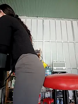 Ana-love2025 online show from November 4, 2025, 12:58 am