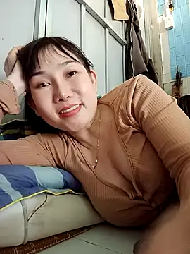 Ana-love2025 online show from November 14, 2025, 5:11 am