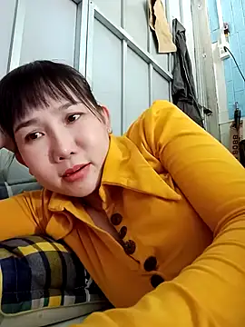 Ana-love2025 online show from October 25, 2025, 3:38 am