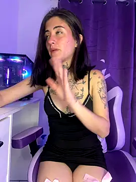 Maiaaa 11 online show from November 18, 2025, 2:49 am