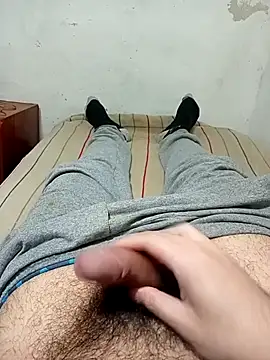 CuteAlexBoy online show from April 7, 2026, 10:00 pm