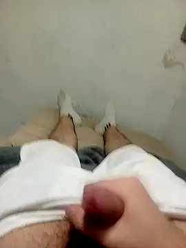 CuteAlexBoy online show from April 13, 2026, 10:47 pm