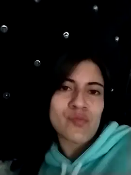 chloe bunny online show from October 29, 2025, 5:56 pm