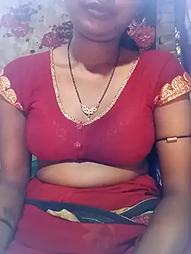 Snapshot of Hot_Lilly02 chatting on November 8, 2025, 4:27 am Hot Lilly02 online show from November 8, 2025, 4:27 am