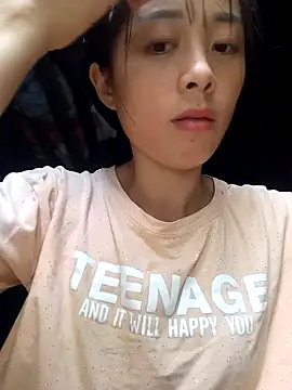 mochi suka online show from October 20, 2025, 3:08 am