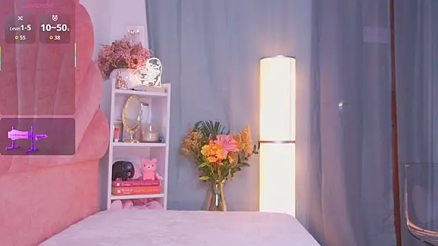 Snapshot of ElodieRousse_ chatting on February 27, 2026, 7:14 pm ElodieRousse online show from February 27, 2026, 7:14 pm