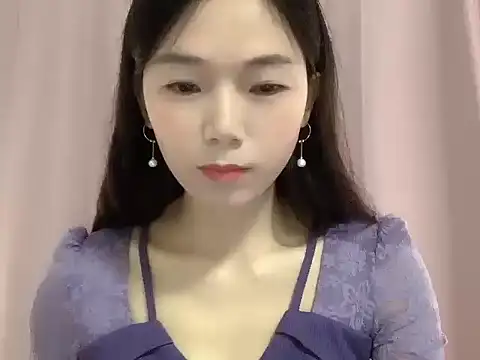 Keke-Baby170 online show from October 23, 2025, 6:34 am