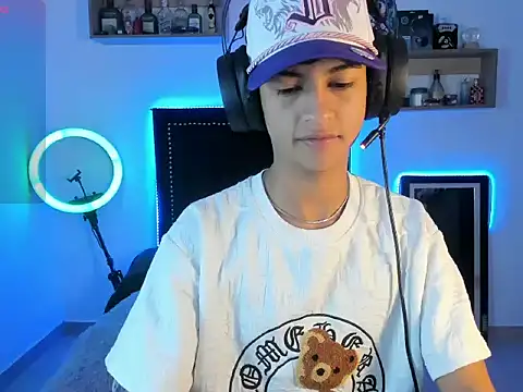 Alejo Desire online show from November 10, 2025, 3:55 am