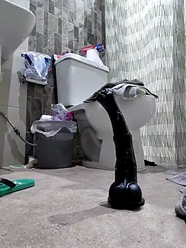 titi23557 online show from March 5, 2026, 5:15 am