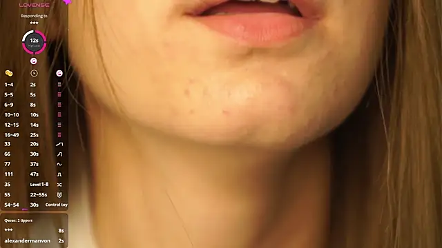 Snapshot of BrynnHolverson chatting on November 2, 2025, 6:24 pm BrynnHolverson online show from November 2, 2025, 6:24 pm