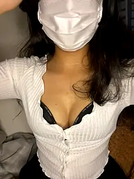 Jenny liveX online show from October 18, 2025, 7:43 am