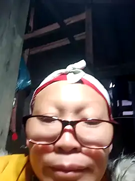 nui-show online show from November 3, 2025, 12:16 am