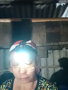 nui-show online show from December 4, 2025, 1:21 pm