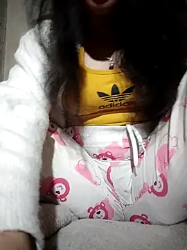 asaka-cute online show from October 19, 2025, 8:11 pm