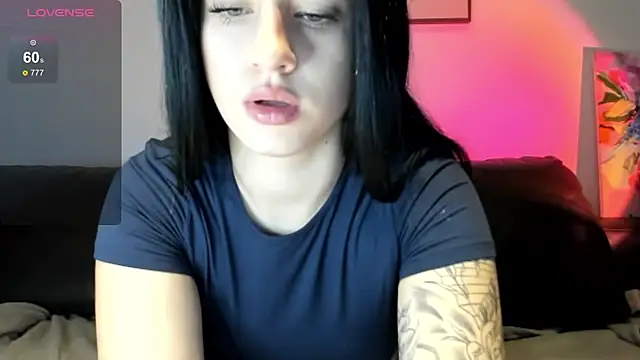 Snapshot of LexiSinnn chatting on November 22, 2025, 10:36 am LexiSinnn online show from November 22, 2025, 10:36 am