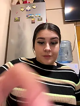 Snapshot of sLidia chatting on October 28, 2025, 2:38 pm sLidia online show from October 28, 2025, 2:38 pm