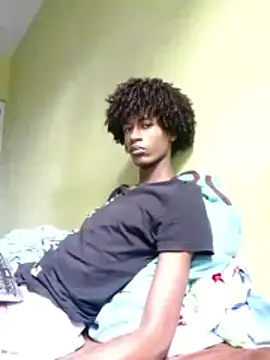 skinnyxsoo online show from October 23, 2025, 2:27 pm