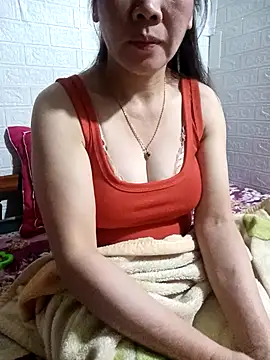 Snapshot of tabby-cat11 chatting on December 20, 2025, 3:26 pm tabby-cat11 online show from December 20, 2025, 3:26 pm