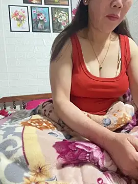 Snapshot of tabby-cat11 chatting on February 11, 2026, 7:03 pm tabby-cat11 online show from February 11, 2026, 7:03 pm