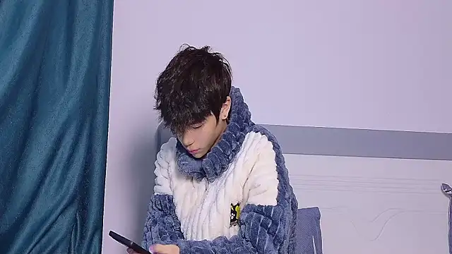 Stuffy-111 online show from October 30, 2025, 4:55 am