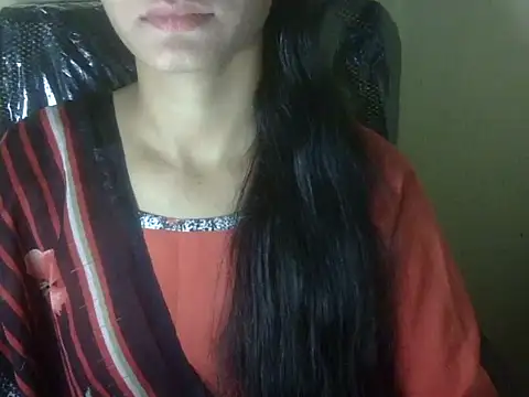 Snapshot of Shezi_N chatting on October 30, 2025, 3:53 pm Shezi N online show from October 30, 2025, 3:53 pm