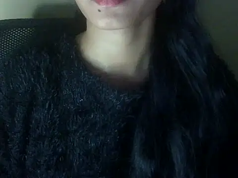 Snapshot of Shezi_N chatting on July 14, 2026, 3:07 pm Shezi N online show from July 14, 2026, 3:07 pm