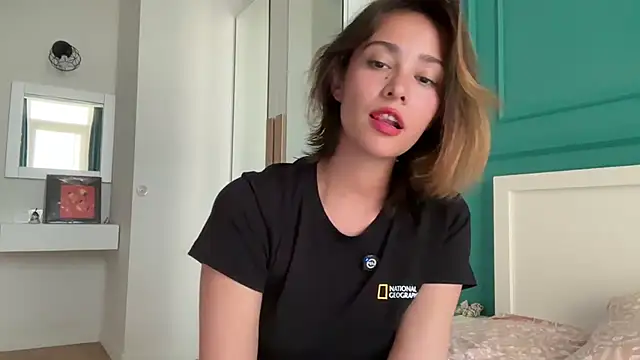 Snapshot of WillHannah chatting on July 31, 2026, 12:15 pm WillHannah online show from July 31, 2026, 12:15 pm
